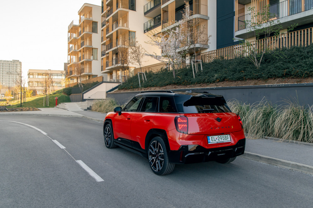 MINI Aceman SE